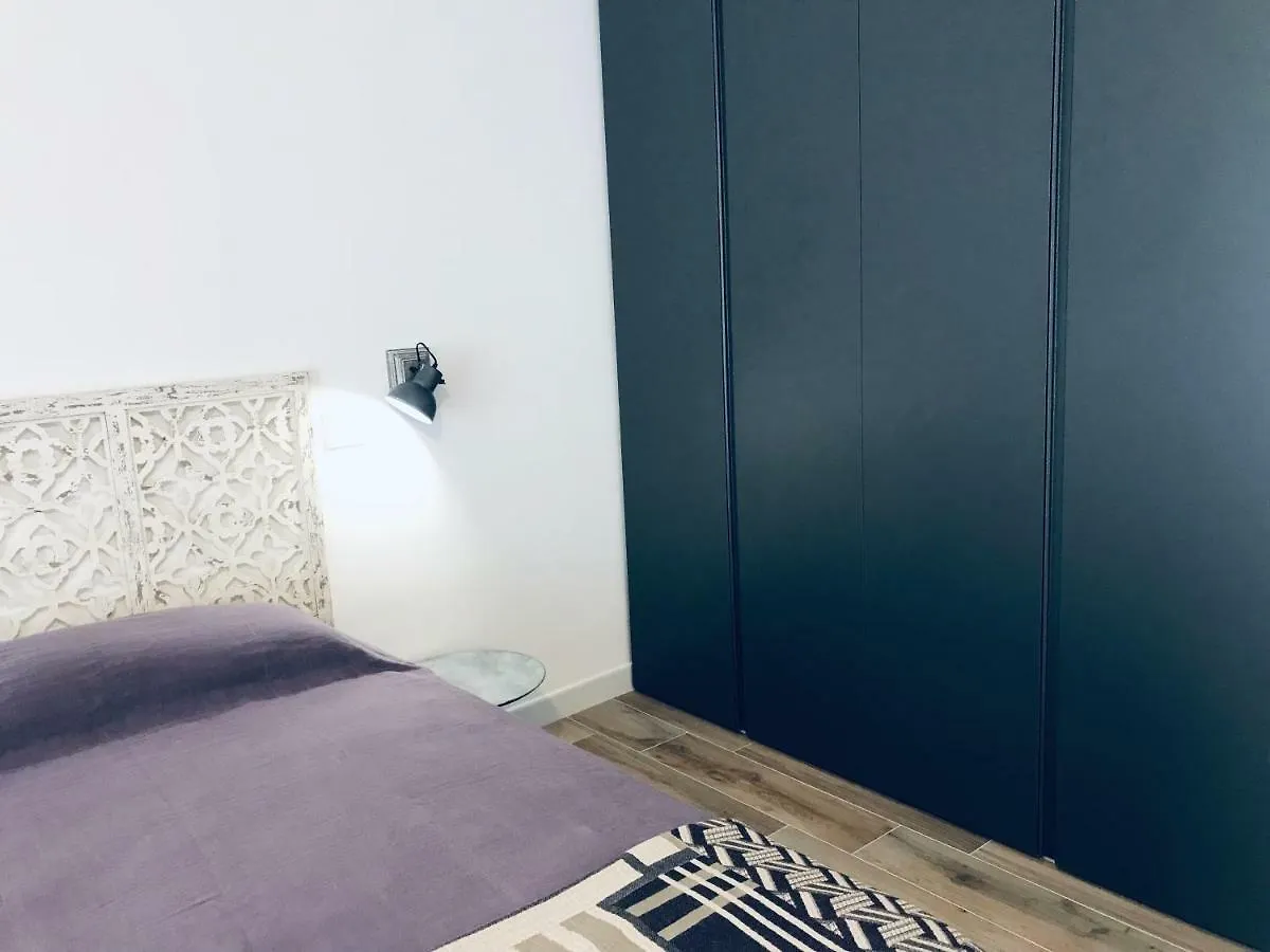 公寓 Bellhome 2 - Elegante Appartamento Nel Centro Di 巴里