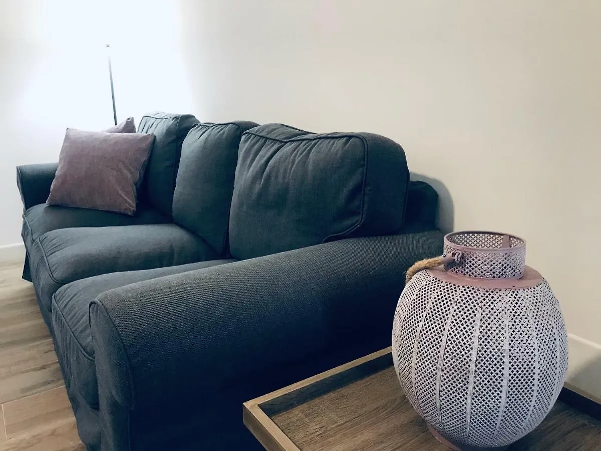 Bellhome 2 - Elegante Appartamento Nel Centro Di Bari Apartamento