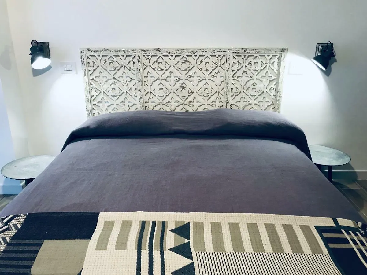Bellhome 2 - Elegante Appartamento Nel Centro Di Bari Italy